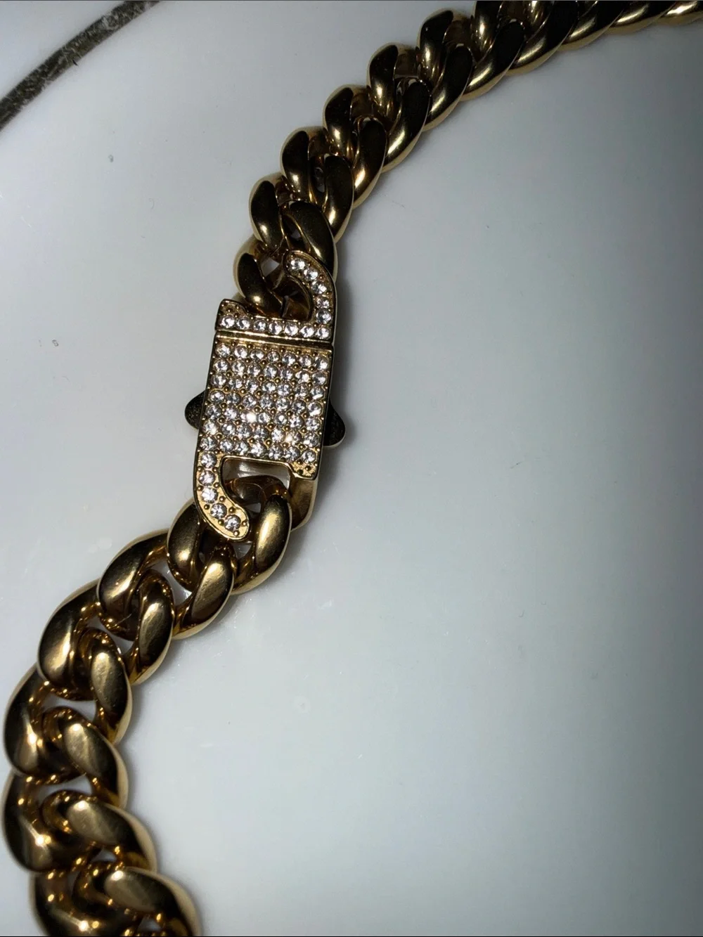 Chunky Gold Tone Cuban Curb Chain Necklace Rhinestone Box Clasp Statement